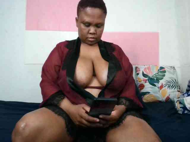 BIGTITTISXX BIGTITTISXX