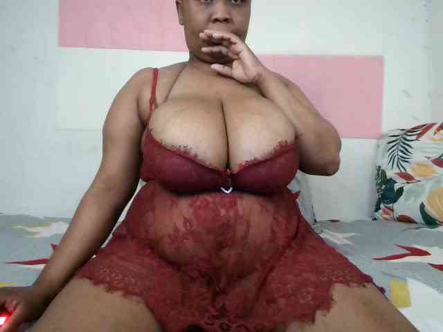 Model: BIGTITTISXX