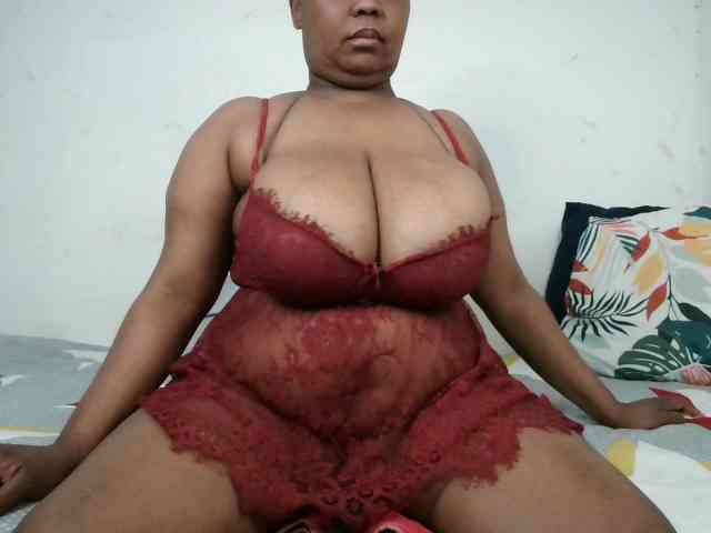 BIGTITTISXX