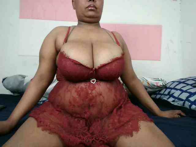 BIGTITTISXX BIGTITTISXX