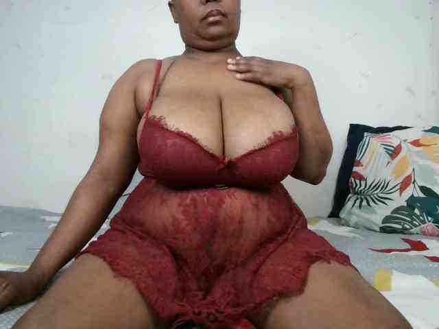 BIGTITTISXX