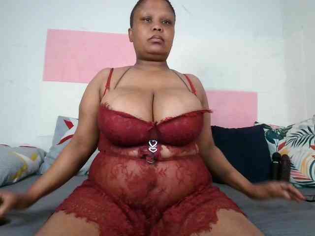 BIGTITTISXX