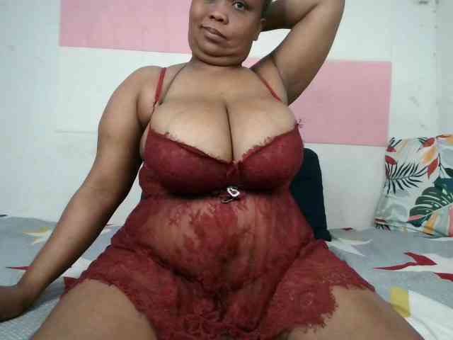 BIGTITTISXX