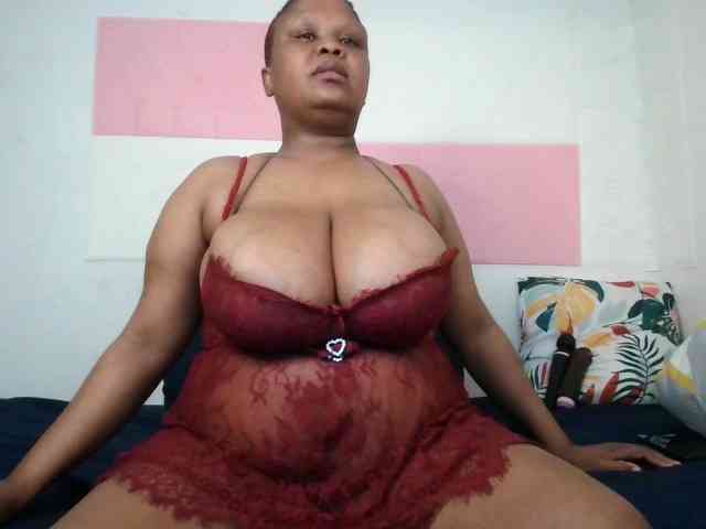 BIGTITTISXX