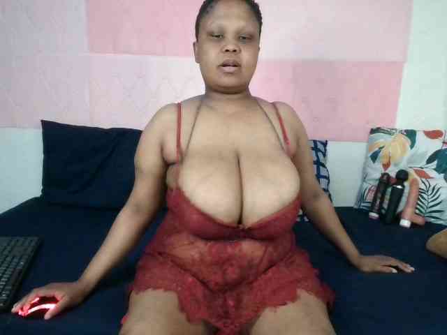 BIGTITTISXX BIGTITTISXX