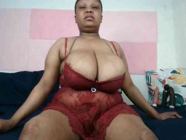 BIGTITTISXX