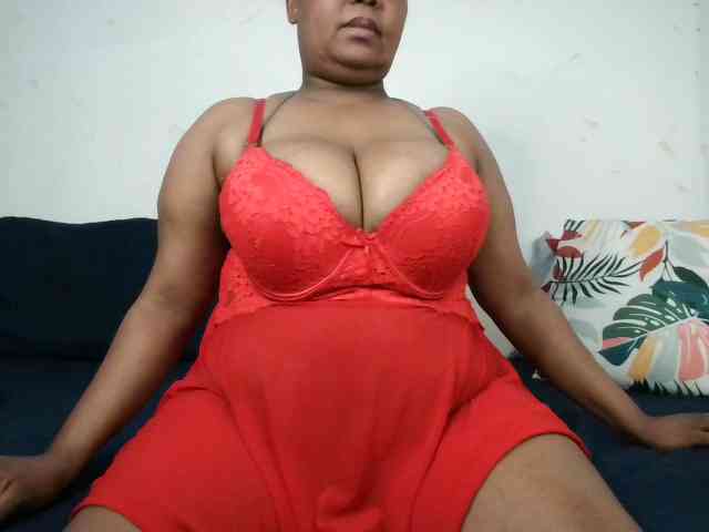 BIGTITTISXX