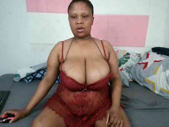 BIGTITTISXX