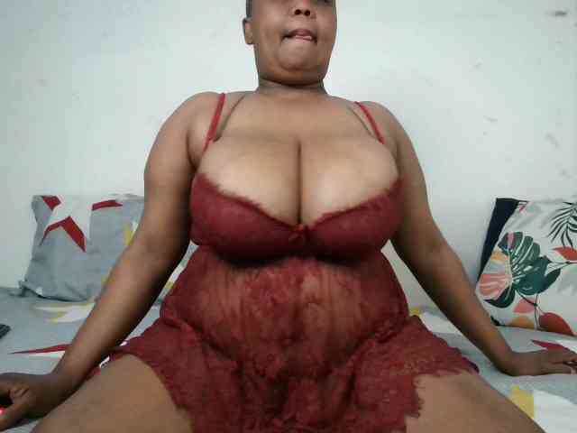 BIGTITTISXX