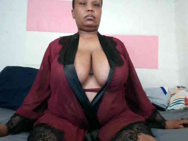 BIGTITTISXX