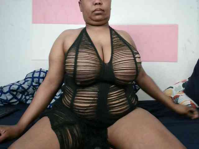 BIGTITTISXX
