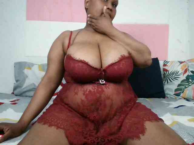BIGTITTISXX