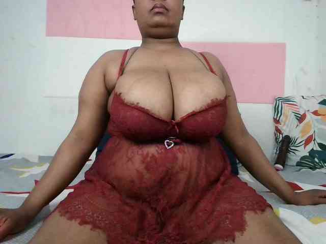 BIGTITTISXX