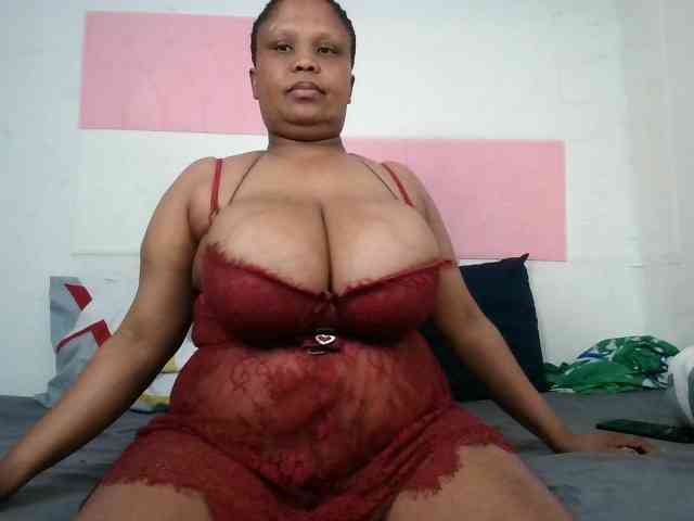 BIGTITTISXX