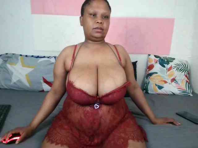 BIGTITTISXX BIGTITTISXX