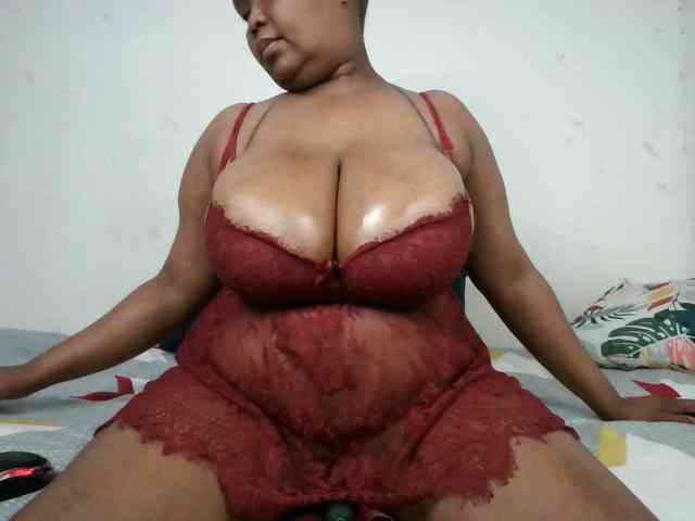 BIGTITTISXX