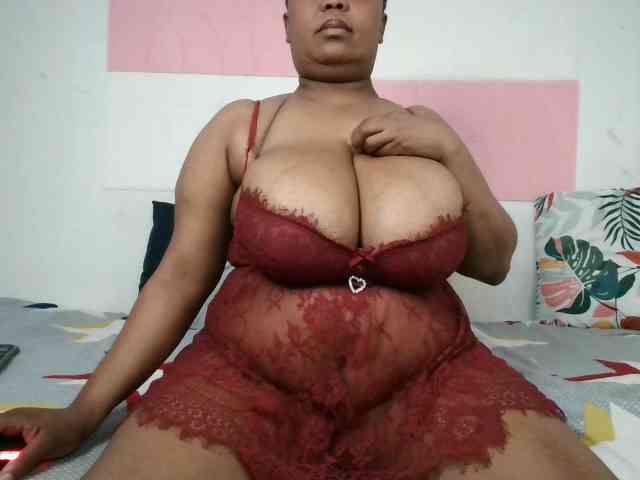 BIGTITTISXX