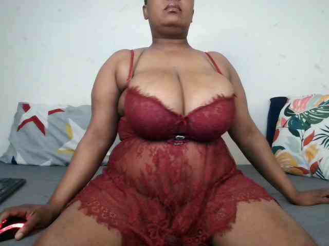 BIGTITTISXX BIGTITTISXX