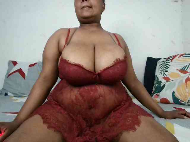 BIGTITTISXX