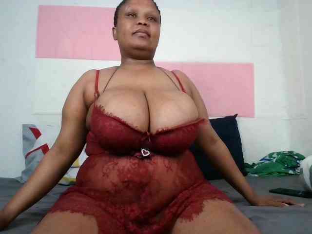 BIGTITTISXX BIGTITTISXX