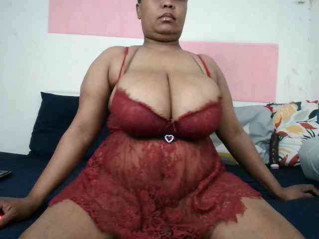 BIGTITTISXX