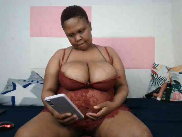 BIGTITTISXX