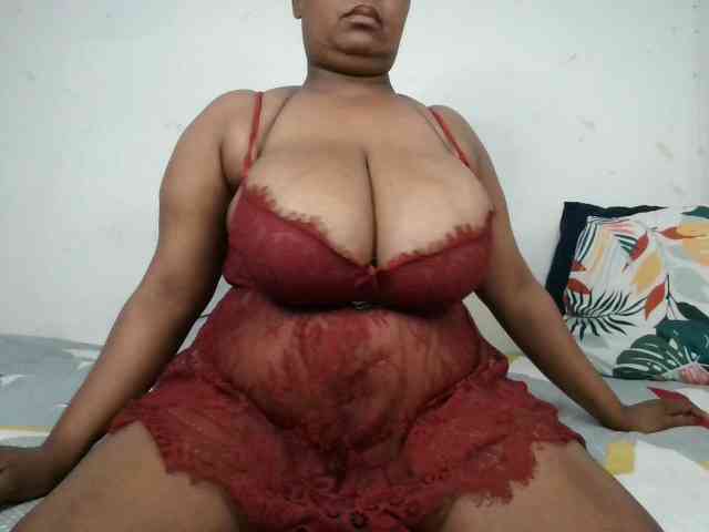 BIGTITTISXX