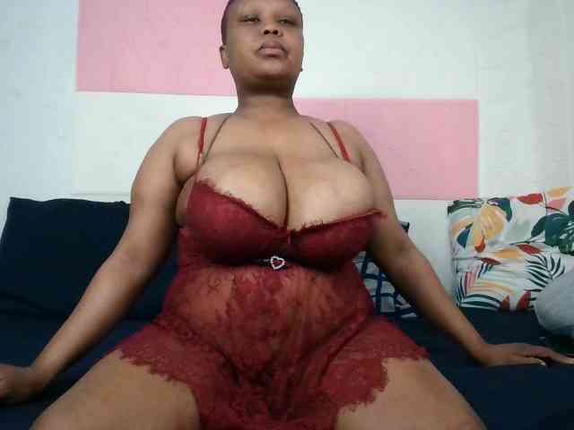 BIGTITTISXX