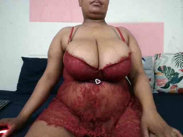 BIGTITTISXX