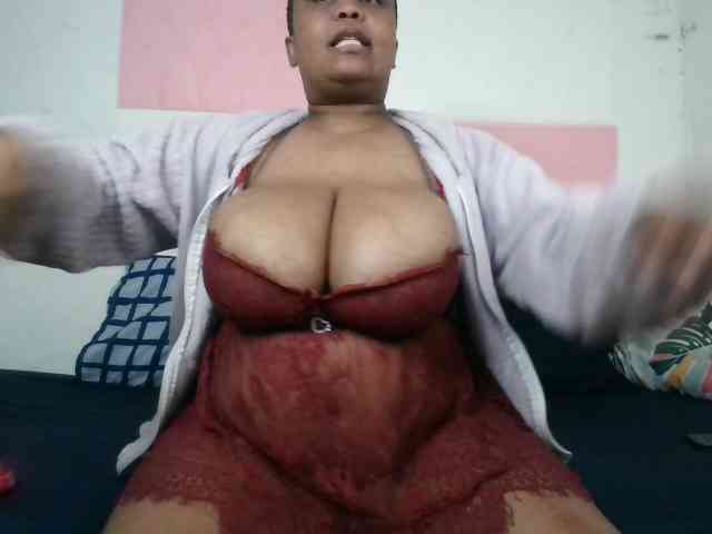 Model: BIGTITTISXX