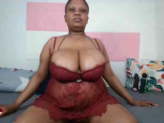 BIGTITTISXX BIGTITTISXX