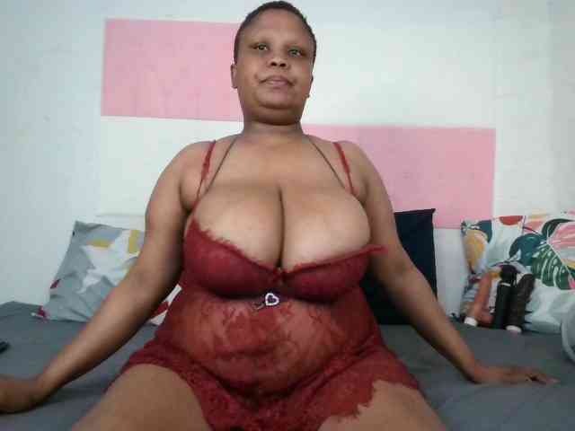 BIGTITTISXX