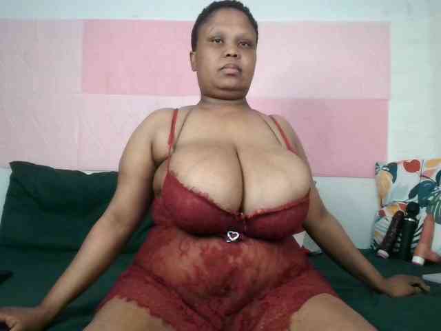 BIGTITTISXX