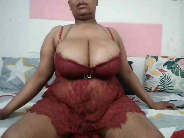 BIGTITTISXX