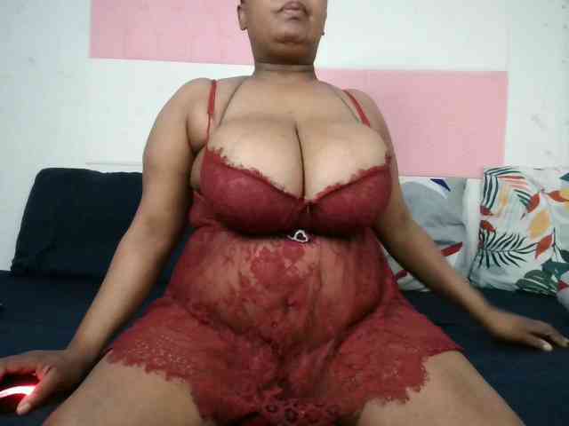 BIGTITTISXX Live Webcam on BongaCams