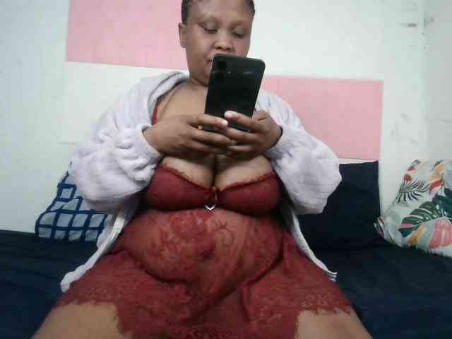 BIGTITTISXX