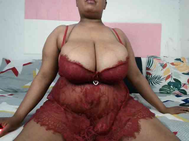 BIGTITTISXX BIGTITTISXX