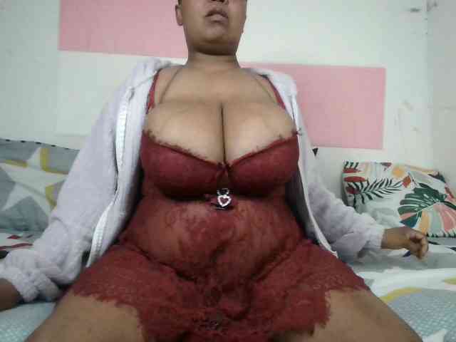 BIGTITTISXX
