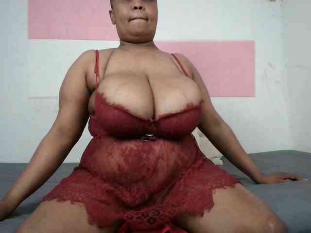 BIGTITTISXX