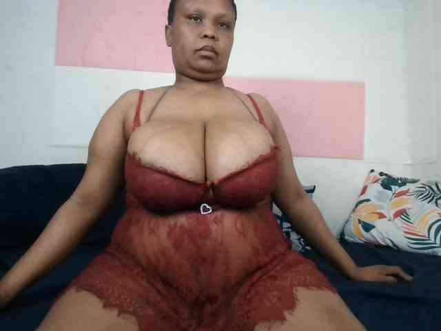 BIGTITTISXX