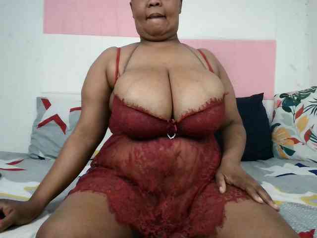 BIGTITTISXX