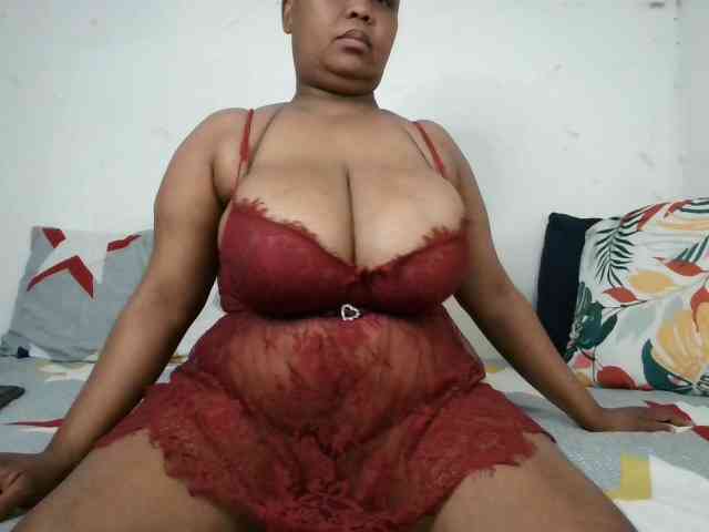 BIGTITTISXX