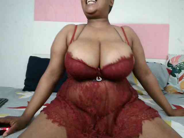 BIGTITTISXX