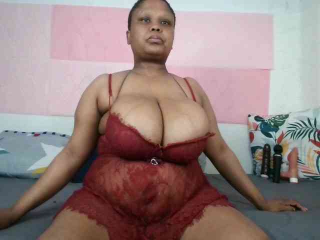 BIGTITTISXX