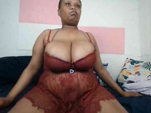 BIGTITTISXX webcam