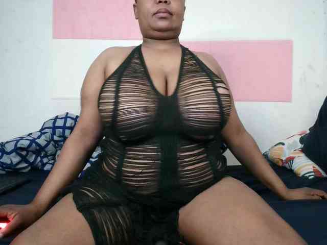 BIGTITTISXX