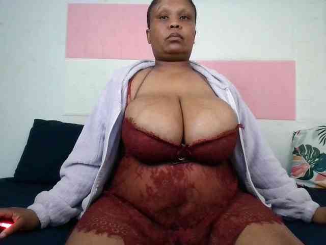 BIGTITTISXX BIGTITTISXX