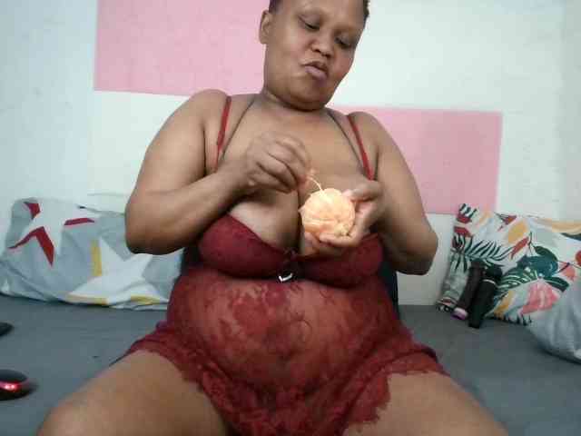 BIGTITTISXX