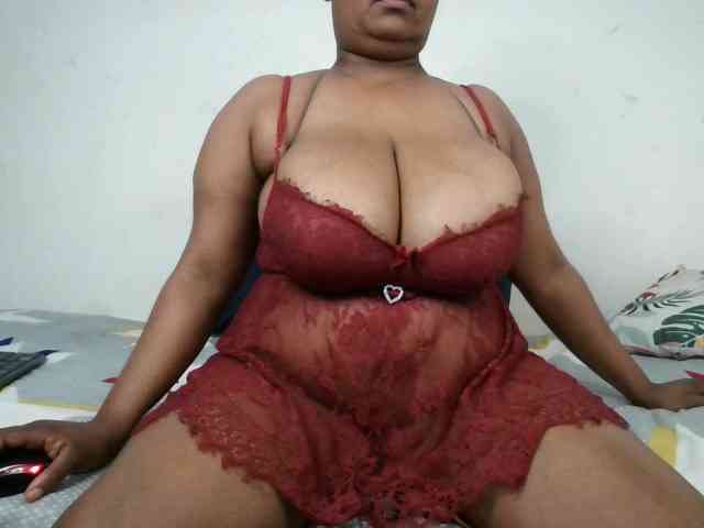 BIGTITTISXX
