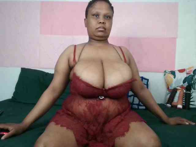 BIGTITTISXX